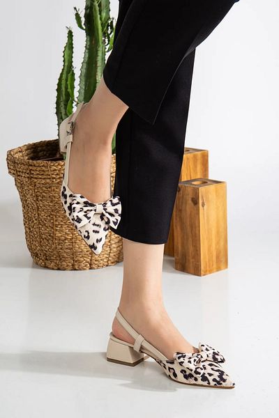 innsteal Leopard Pattern Ribbon Detailed Pointed Toe Block Heeled Women's Shoes
