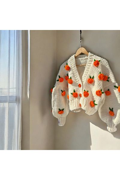 El örgüsü Cardigan de damă tricotat manual cu detalii trandafiri, cardigan floral