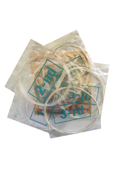 Alice Oud Wire Aod 10-11-12 (1 Piece Silicone Plectrum Gift)
