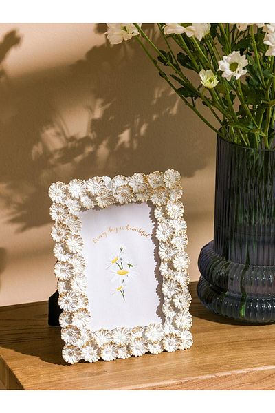 LC Waikiki Lcw Home Floral Pattern Photo Frame 20 cm