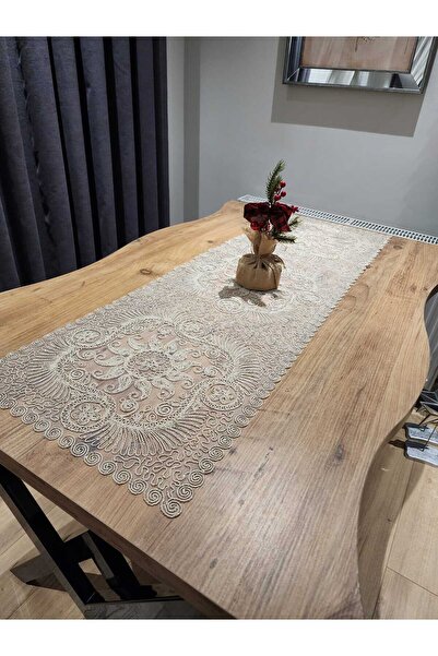 Tekstilife EV TEXTILE RUNNER LUX BEIGE [căpșuni cu lapte] GOLD SILVERY 120X40 DANTELĂ