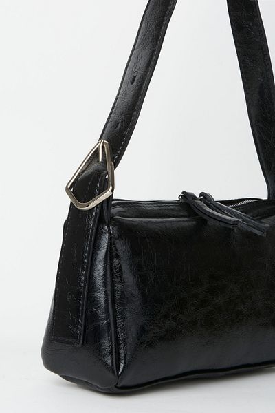 Vivaq Women's Marshmallow Black Baguette Design Strap Lined Patent Leather Faux Leather Zipper Closure Hand and Shoulder Bag