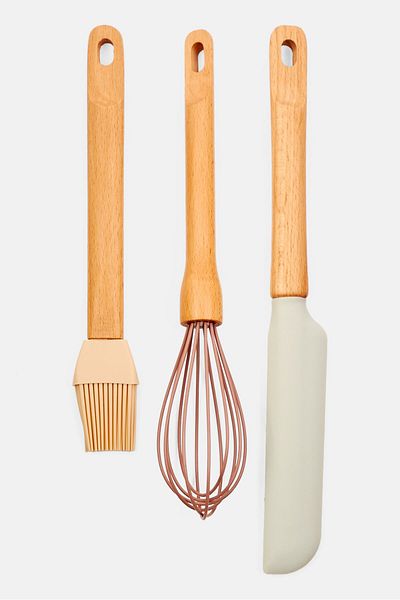 Muy Mucho 3 Pieces Baking Utensils, Tan