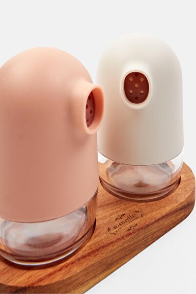 NANETTE LEPORE Salt And Pepper Shaker, Pink