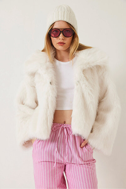 Bianco Lucci Γυναικείο παλτό με γιακά με επένδυση από ψεύτικη γούνα 38120 60251969