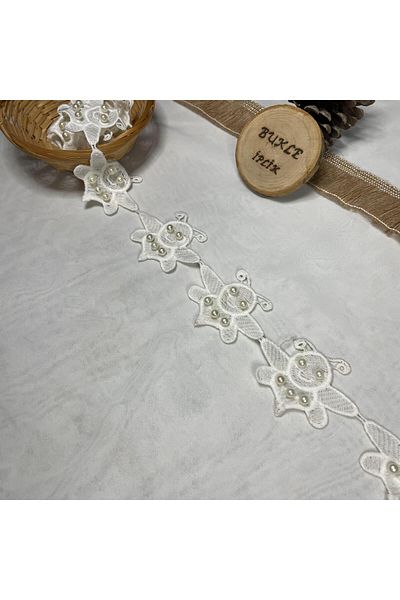 Bukle İplik Bee Patterned Pearl Detailed Lace Guipure Decorative Ribbon (6.5 cm Width) - 1 Meter