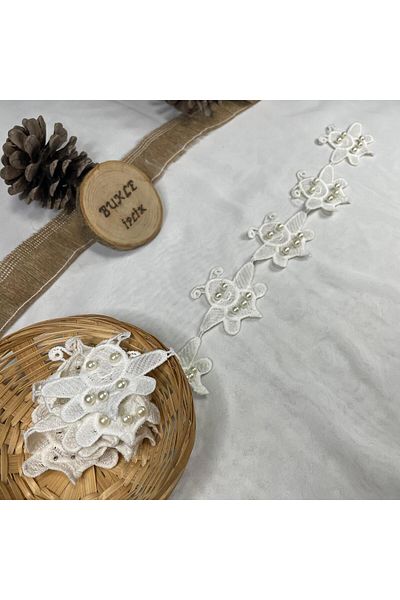 Bukle İplik Bee Patterned Pearl Detailed Lace Guipure Decorative Ribbon (6.5 cm Width) - 1 Meter