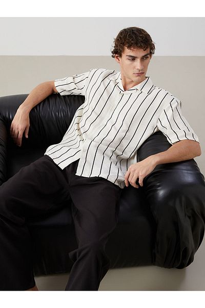 LC Waikiki Ανδρικό πουκάμισο με ριγέ κοντομάνικο New Season Regular Fit - S56008Z8