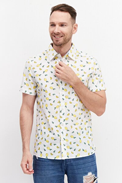 Savane قميص رجالي كاجوال بأكمام قصيرة وطباعة كاملة وقصّة مطاطية، لون أبيض عاجي