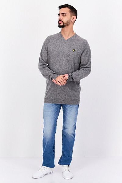 Lyle & Scott Men V Neck Long Sleeve Brand Logo Sweatshirt, Grey