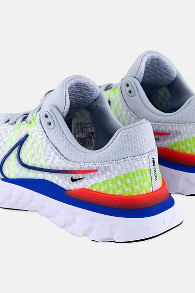 Nike Men React Infinity Lace Up Running Shoes, Grey