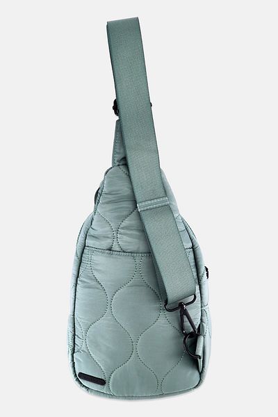 Danskin Women Blake Quilted Sling Cross Body Bag 7,5 L x 12 x 4 W cm, Lily Pad