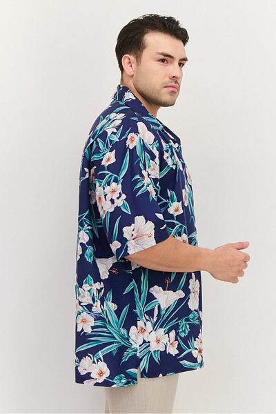 Gant Men Relaxed Fit Floral Print Short Sleeve Casual Shirt, Dark Blue Combo