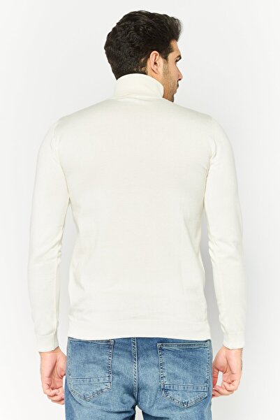 Sorbino Men Turtle Neck Long Sleeve Plain Sweater, White