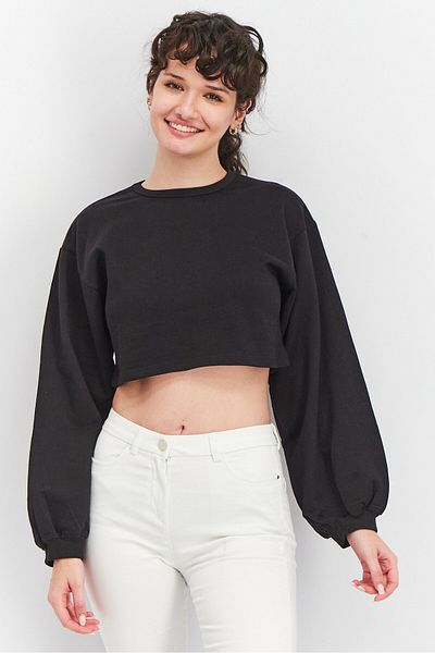 Urban Bliss Women Plus Size Round Neck Long Sleeve Solid Cropped Sweatshirt, Black