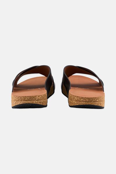 Fitflop شبشب رجالي من Iqushion سهل الارتداء، بني شوكولاتة