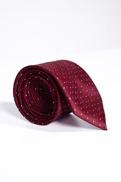Tudors Classic Patterned Red Tie with Pocket Handkerchief