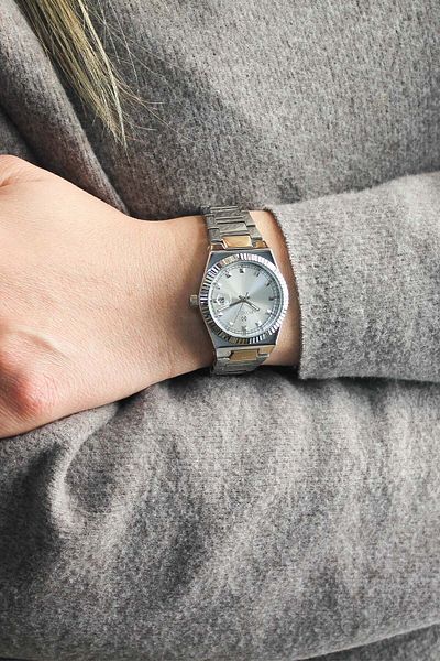 Homies Hm25526S01-1 Women's Watch with Steel Band