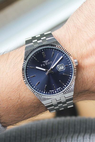 FERRO F11569A3 Men's Watch with Steel Band