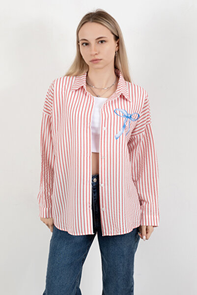 GİYSA Kadın Fiyonk Baskılı Oversize Çizgili Gömlek Kırmızı Beyaz - 71567