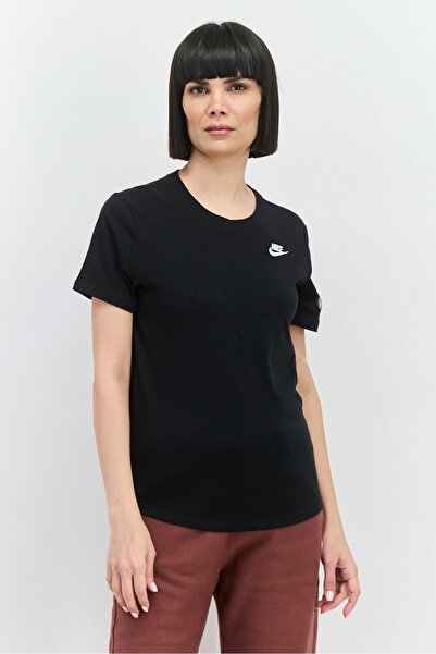 Nike بلوزة رياضية نسائية بأكمام قصيرة للتدريب، باللون الأسود