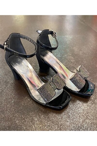 moona kids 26-38 Numara Kız Çocuk Topuklu Ayakkabı Siyah