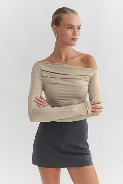 World Fashion Trends Long Sleeve Flexible Blouse with Pleated Shoulder and Drawstring