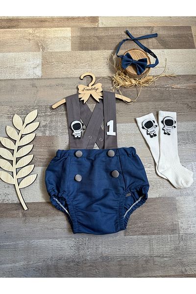 Feriatolye Space Concept - Birthday Romper with Astronaut Figure