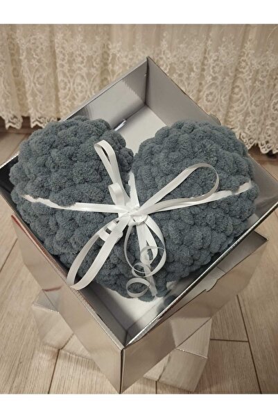 EKANS Μαξιλάρι Alize Puffy Heart με Κουτί δώρου σε μέγεθος 35-40 cm