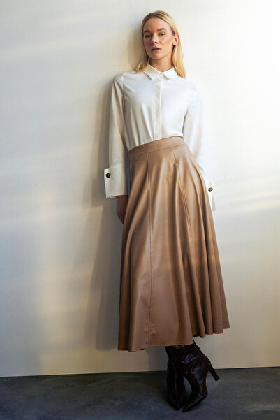 Touché Privé Fluffy Leather Skirt