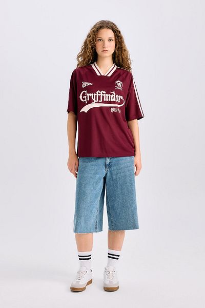 DeFacto Harry Potter Oversize Wide Fit V-Neck Printed Jersey Fabric Short Sleeve T-Shirt D9140Ax25Sm