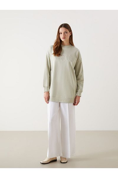 LC Waikiki Γυναικείο φούτερ με λαιμόκοψη Oversize Κεντημένο