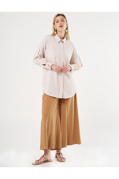 KYR Cream Tunic - Shirt Collar and Chain Detail