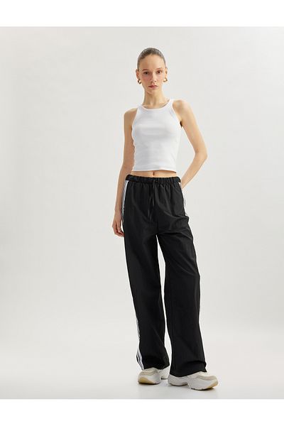 Koton Stripe Detailed Elastic Waist Pocket Pipe Leg Sweatpants