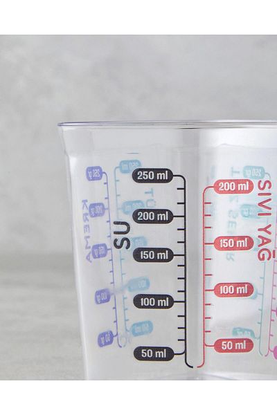 English Home Aline Set of 3 Plastic Measuring Cups - Kitchen Utensils, 8X8X9 cm Clear