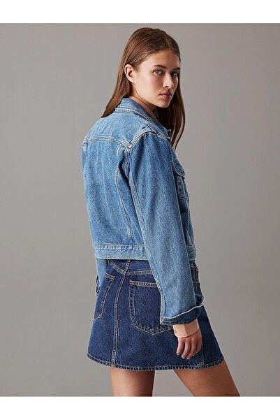 Calvin Klein Kadın Rahat Kesim Cep Detaylı Uzun Kollu Denim Mavi Ceket J20J224542-1A4