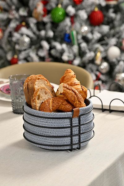 Edora Home Stylish Matte Black Round Bread Basket - Wicker Knitted, Multi-Purpose Metal Rust