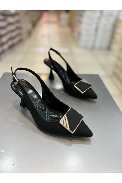 Hacıoğlu Ayakkabı حذاء Vollex نسائي أنيق بكعب مفتوح من الخلف