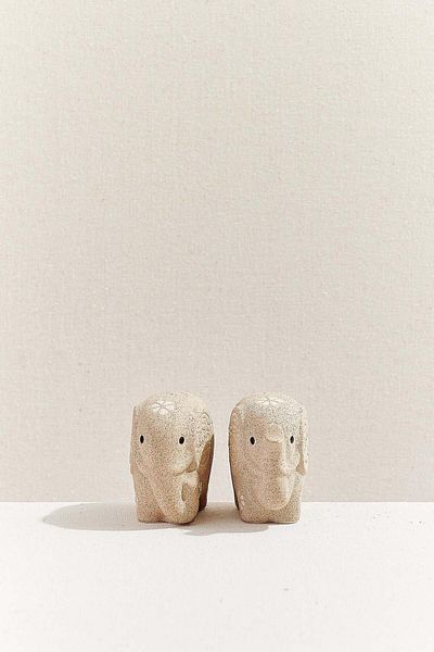 Paşabahçe Elephant Ceramic Salt and Pepper Shakers
