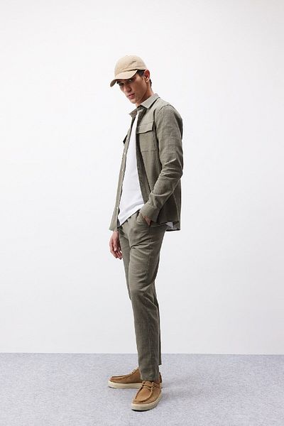 DeFacto Gewebte Hose mit normaler Passform D6260AX25SP