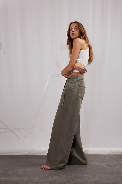 DeFacto Coool Gabardine-Hose mit weitem Bein und hoher Taille E1794ax25sp