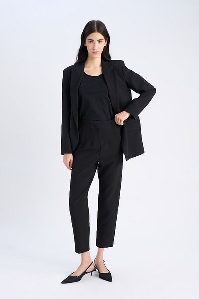DeFacto Crop-Hose mit hoher Taille und Reißverschluss – Karotten-Passform, gerades, schmales Bein C2466AX25SP