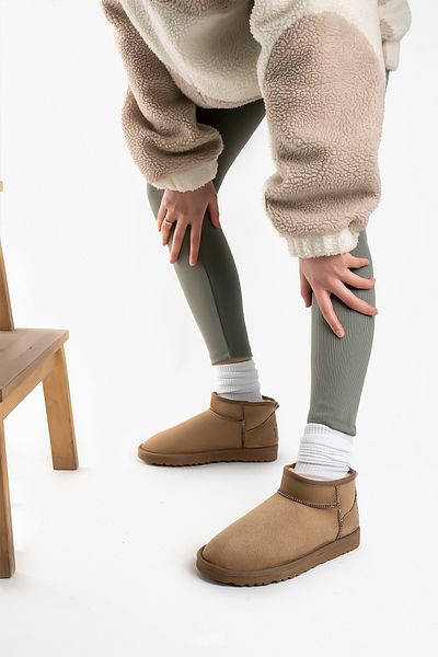 Shupe Γυναικείες μπότες Mink Ultra Mini Suede με γούνινο πάτο και χειμερινή σόλα