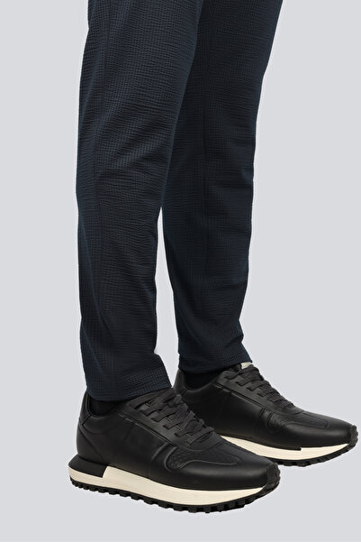 BOSS Erkek Normal Kalıp Beli Lastikli Dokuma Kumaş Lacivert Pantolon 50529423-404