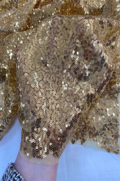 Yiğit Kumaş Χρυσό ύφασμα με παγιέτες