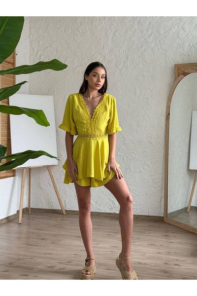 Lady Pixie Lace Embroidered Shorts Jumpsuit