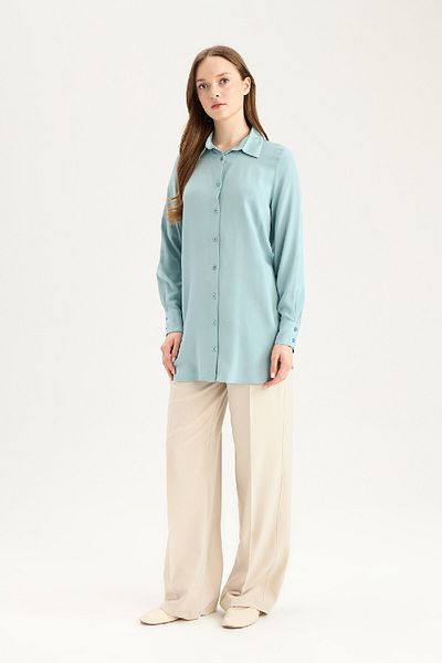 DeFacto Normale Passform, einfache, einfarbige Langarm-Shirt-Tunika Z3538AZ25SP