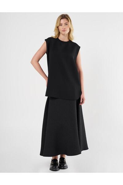 KYR Black Sleeveless T-Shirt