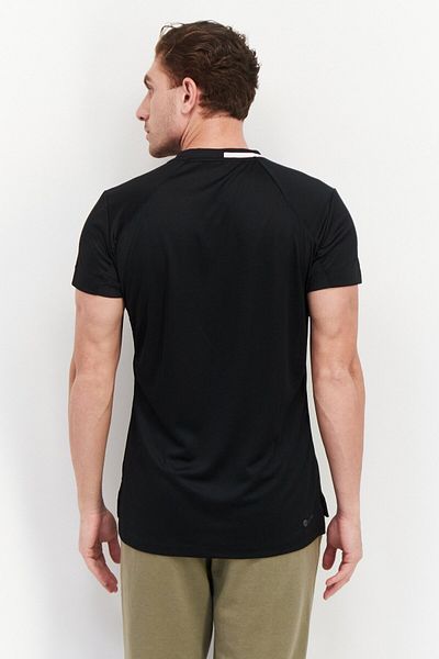 adidas Men Sportswear Fit Short Sleeves Training T-shirt, Black