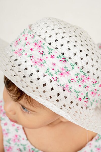 Chicsy Baby Tatlı Çilek Desenli Şapkalı Fiyonklu Kız Bebek Elbisesi